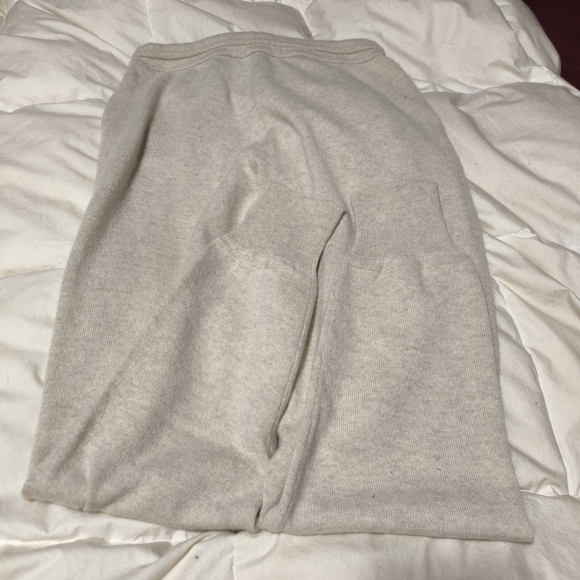 EUC Theory women's 100% cashmere Cream Arleena jogger pants Sz S - Picture 4 of 14